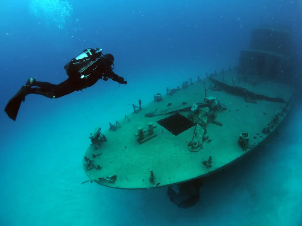 Top 5 Scuba Diving Destinations in the Southern Hemisphere